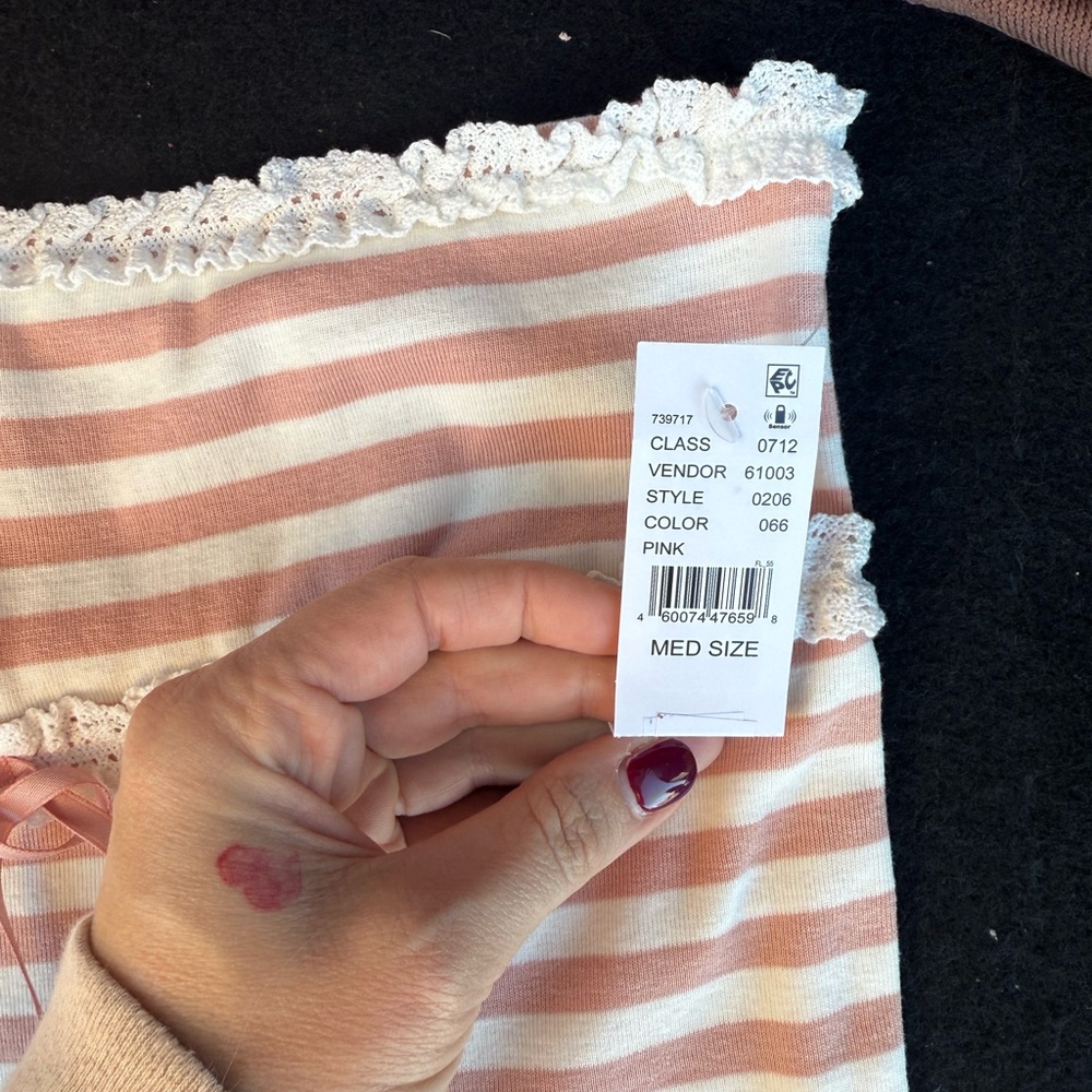 Edikted Lexi Ribbed blush and white Tube‎ Top - Picture 3 of 3